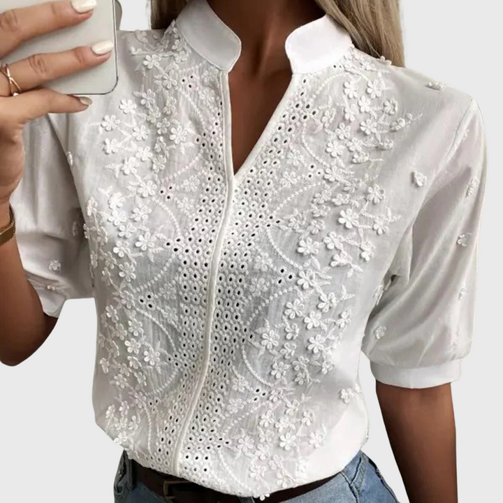 Elody | Relaxed Chic Blouse